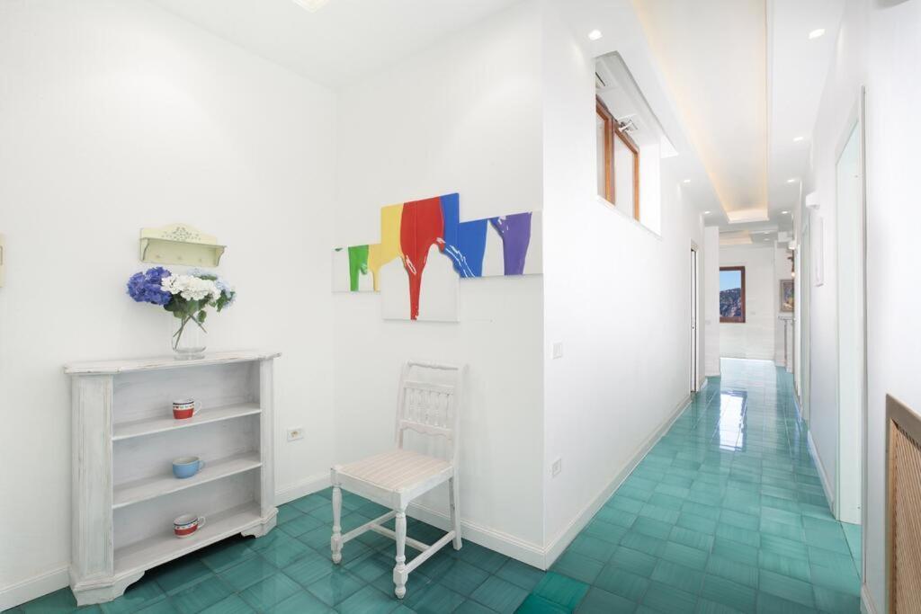 דירות סורנטו Super Attico Vista Mare Con Piscina מראה חיצוני תמונה